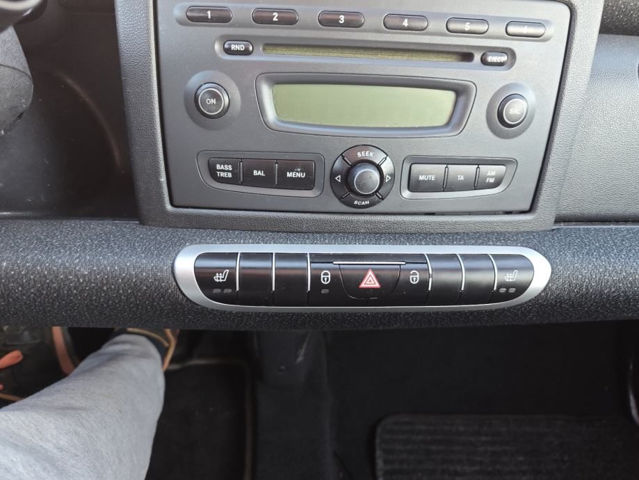 smart fortwo coupe pulse softip automatik - slika 19