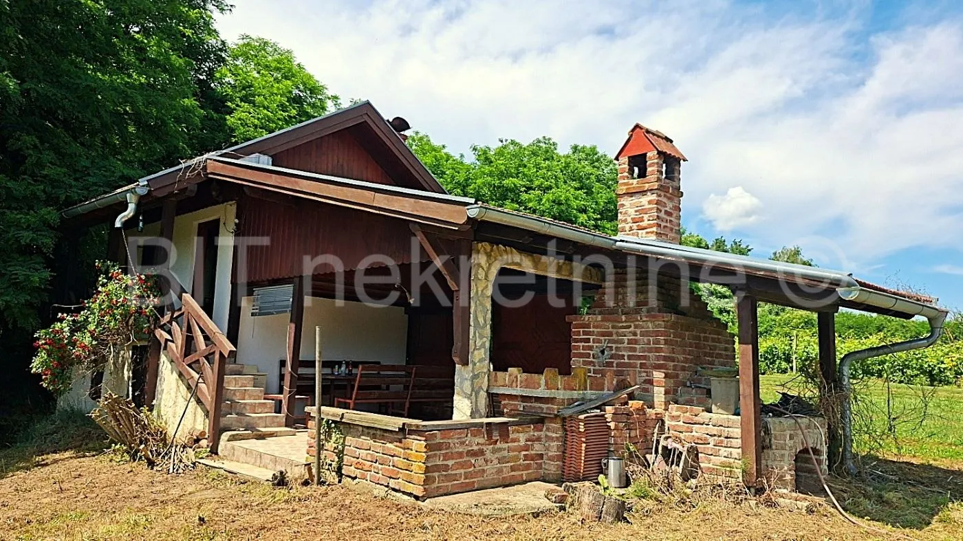 vikendica 60 m² + 2.250 m² okućnice | vinski podrum | 33.000 € - slika 4