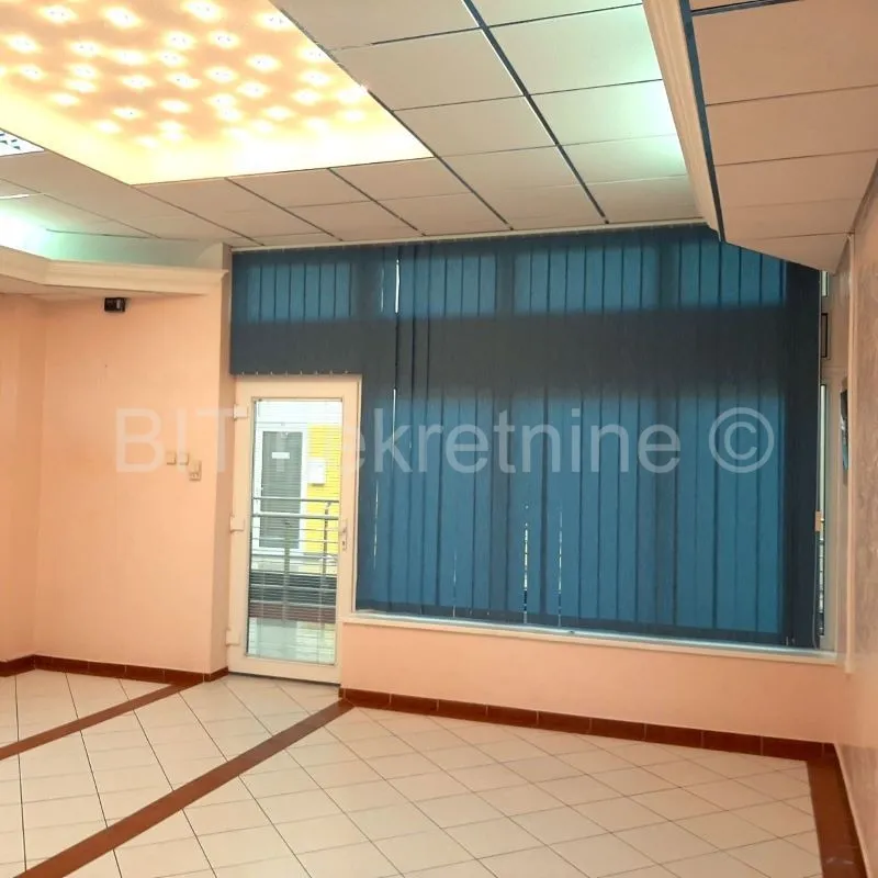poslovni prostor prodaja podolice 45 m2 - slika 3