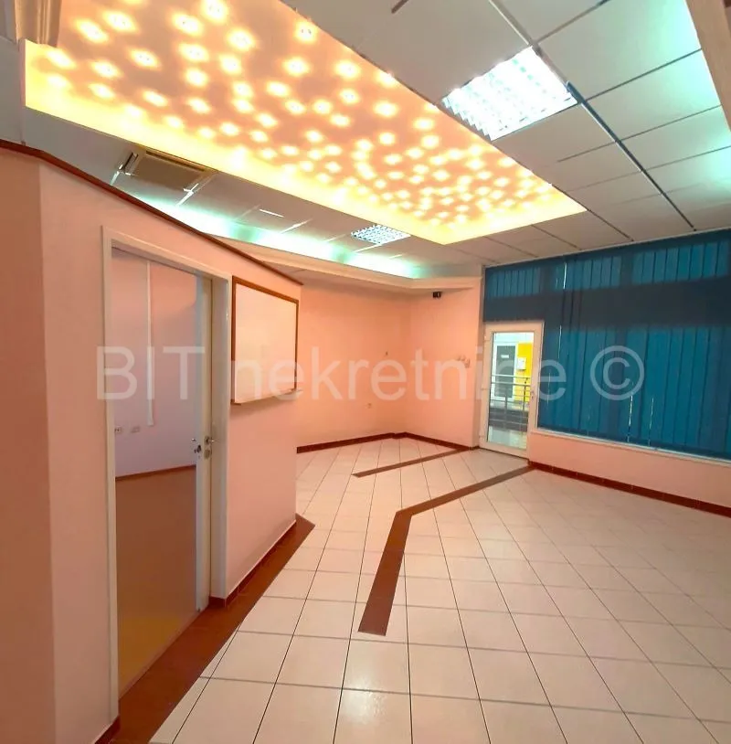 poslovni prostor prodaja podolice 45 m2 - slika 2