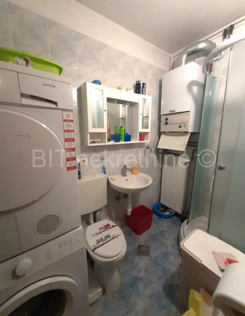 stan prodaja centar 61.6 m2 - slika 8