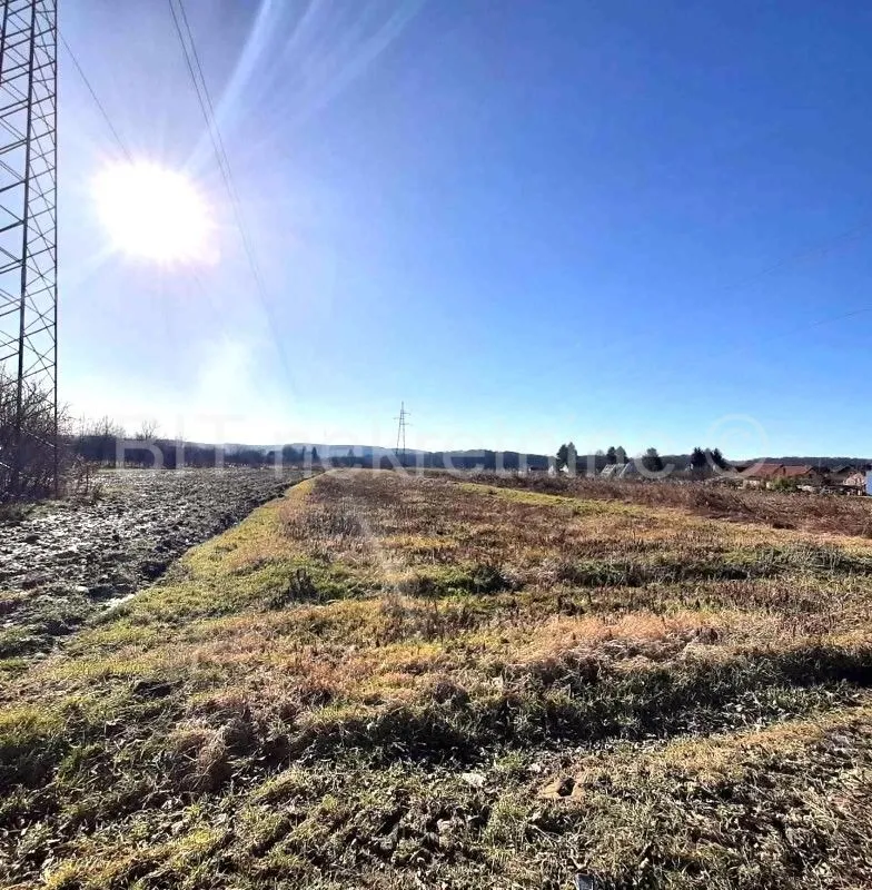 zemljište prodaja podolice 4250 m2 - slika 2