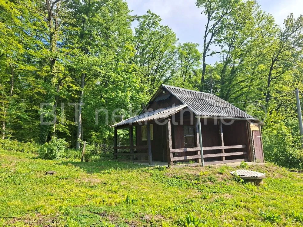 kuća prodaja vinica 24 m2 - slika 7