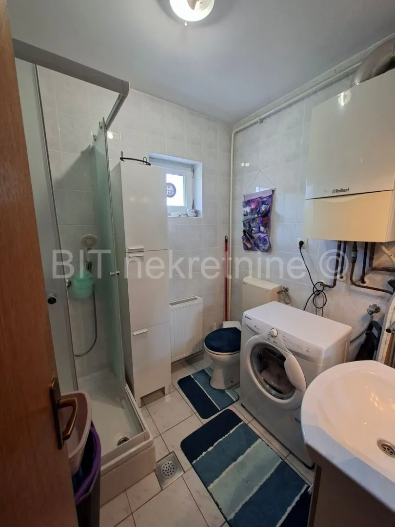 koprivnica – namješten stan 33 m², 1. kat, balkon - slika 7