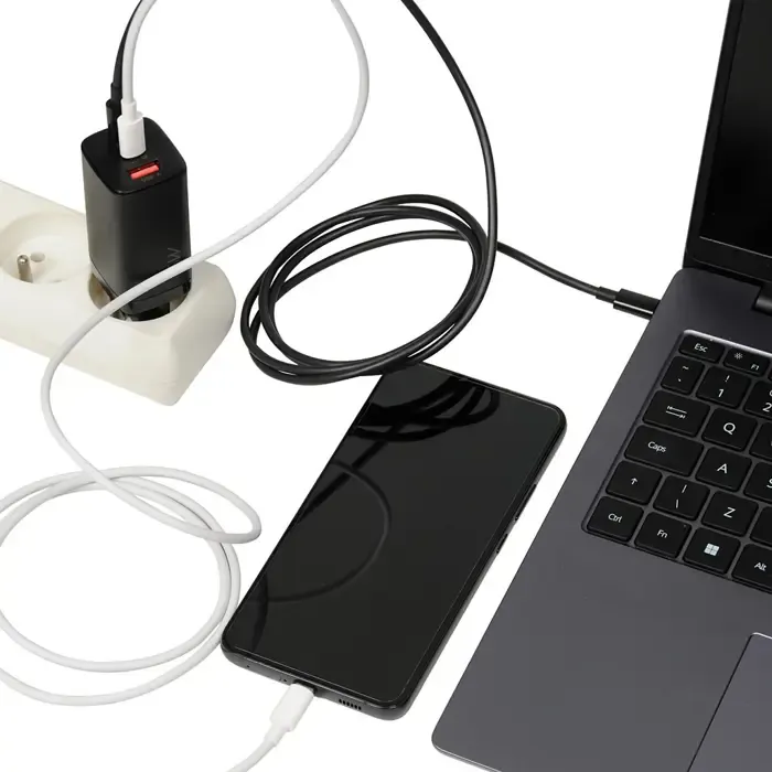 ibox c-65 black, gan 65w universal charger - slika 2