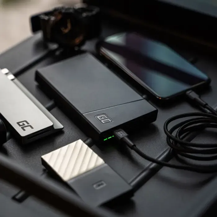 green cell pbgc02s power bank lithium polymer (lipo) 10000 mah black - slika 2