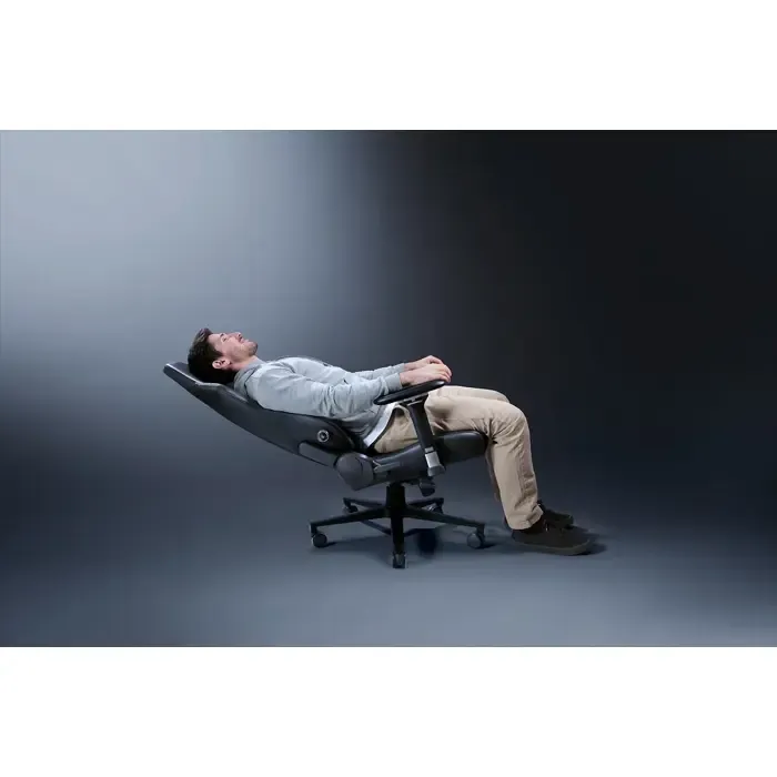 razer iskur v2 gaming armchair padded seat black - slika 4