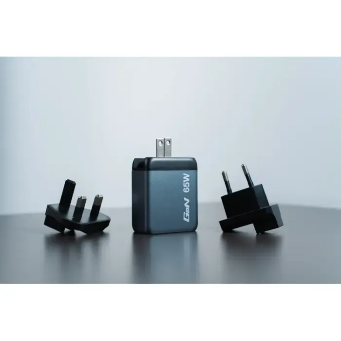 verbatim gnc-65 gan charger 65w 2xusb-c/1xusb-a - slika 5