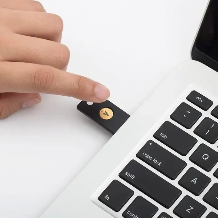 yubico yubikey 5 nfc - sikkerhedsnogle - slika 4