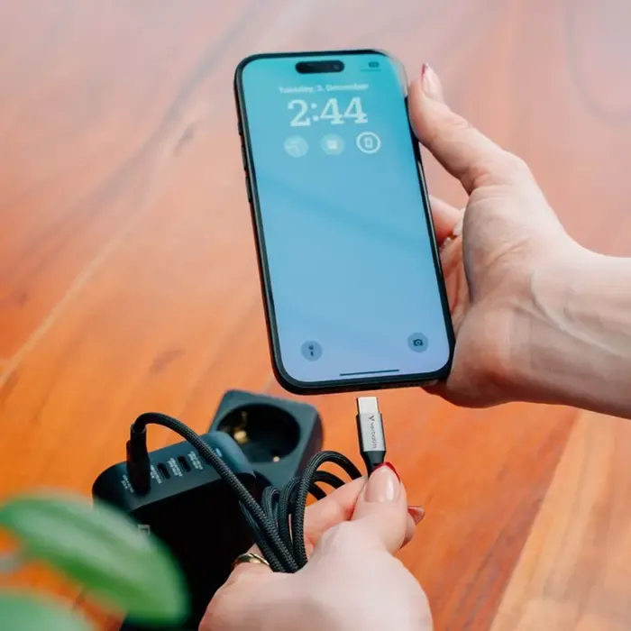 verbatim sync & charge kabel usb-c na usb-c 60w 120 cm - slika 5