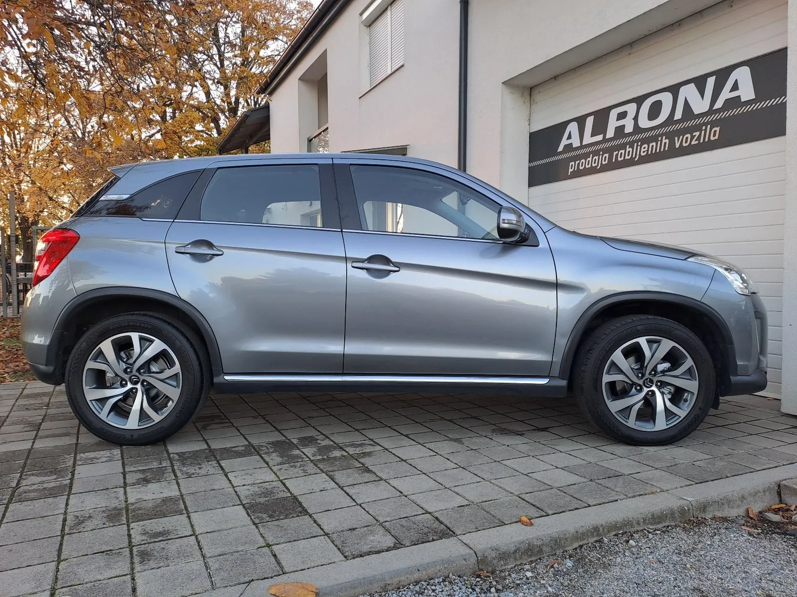 citroën c4 aircross 1.6 hdi *jamstvo* led,kamera,servisna,alu.. - slika 4