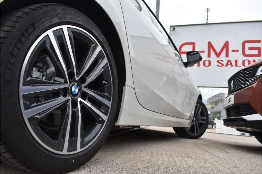 bmw 218d 2.0 gran coupe automatik -kamera,dab,full led -lounge - slika 25