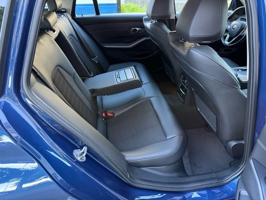 bmw 318d automatik sport°virtual°navi°head-up°leasing bez učešća° - slika 23