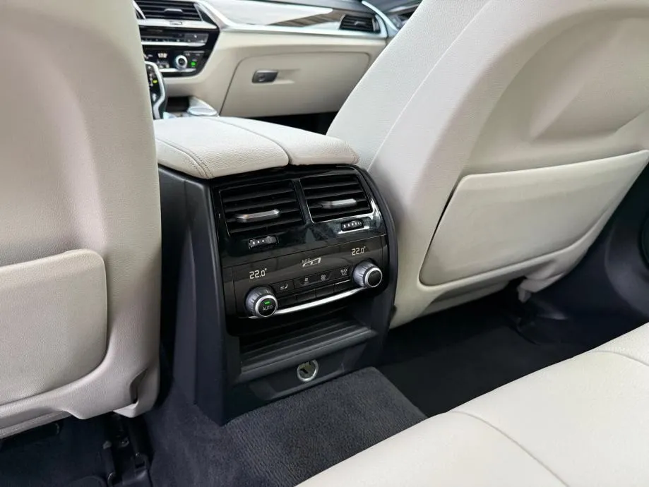 bmw 520d | g31 | m-paket | x-drive | jamstvo | - slika 20