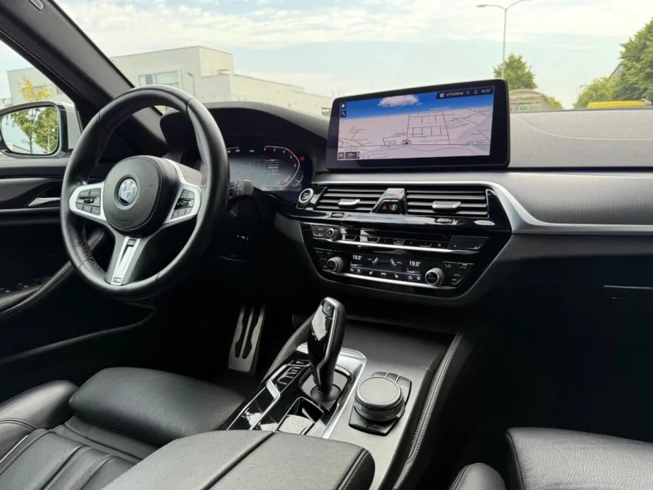 bmw 520d m-paket °virtual°laser°koža°panorama°leasing bez učešća° - slika 16