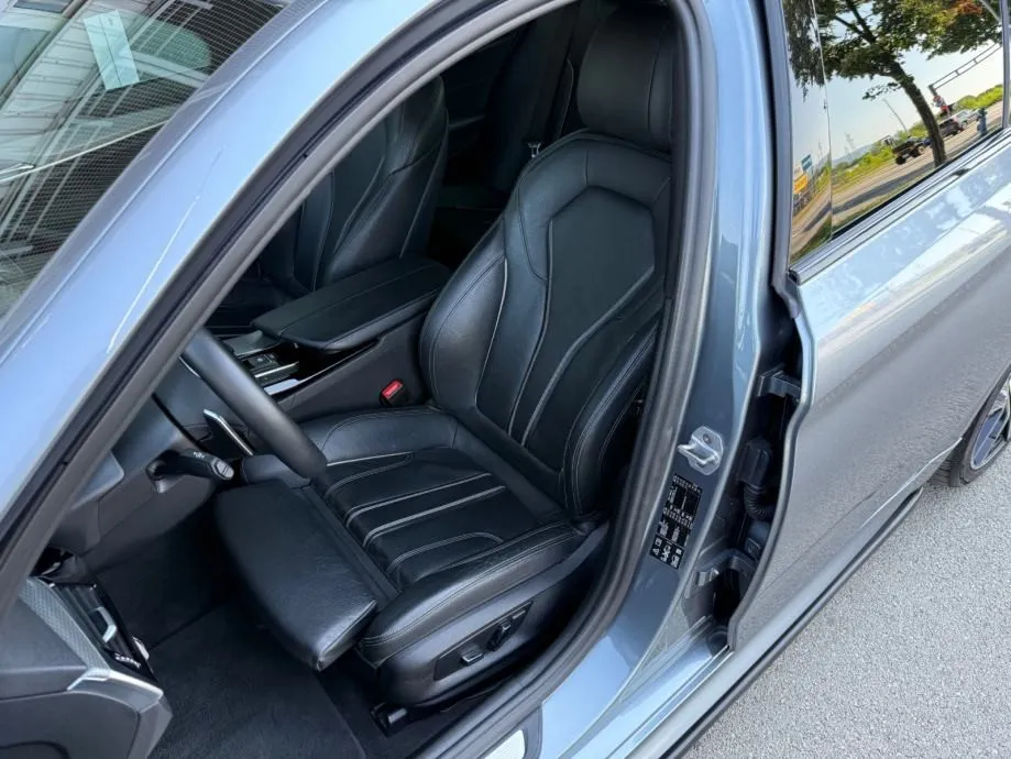 bmw 520d xdrive m-paket °virtual°šiber°kamera-360°head-up°leasing° - slika 13