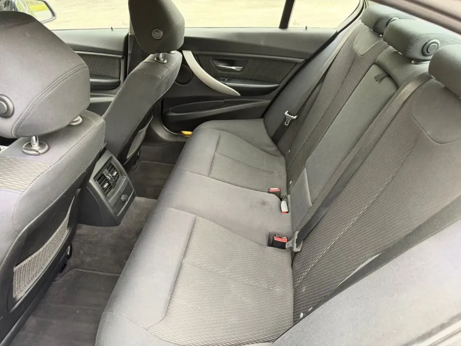 bmw f30 320 d 135 kw - slika 11