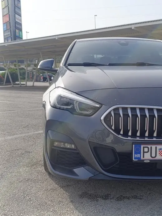 bmw serija 2 218i - slika 9