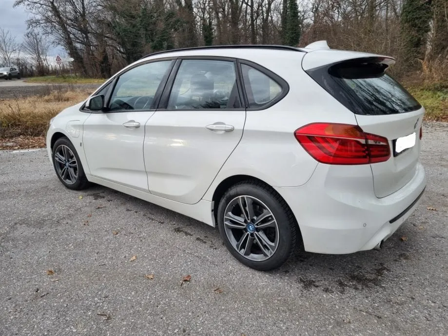 bmw active tourer u hibridnoj izvedbi sa 7kwh baterijom - slika 13