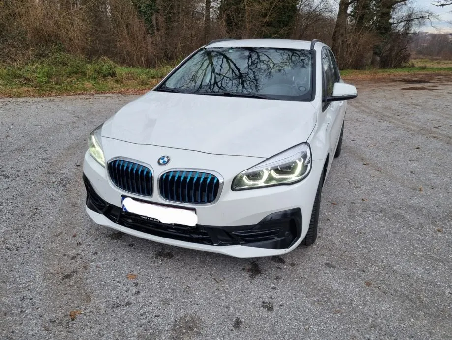 bmw active tourer u hibridnoj izvedbi sa 7kwh baterijom - slika 1
