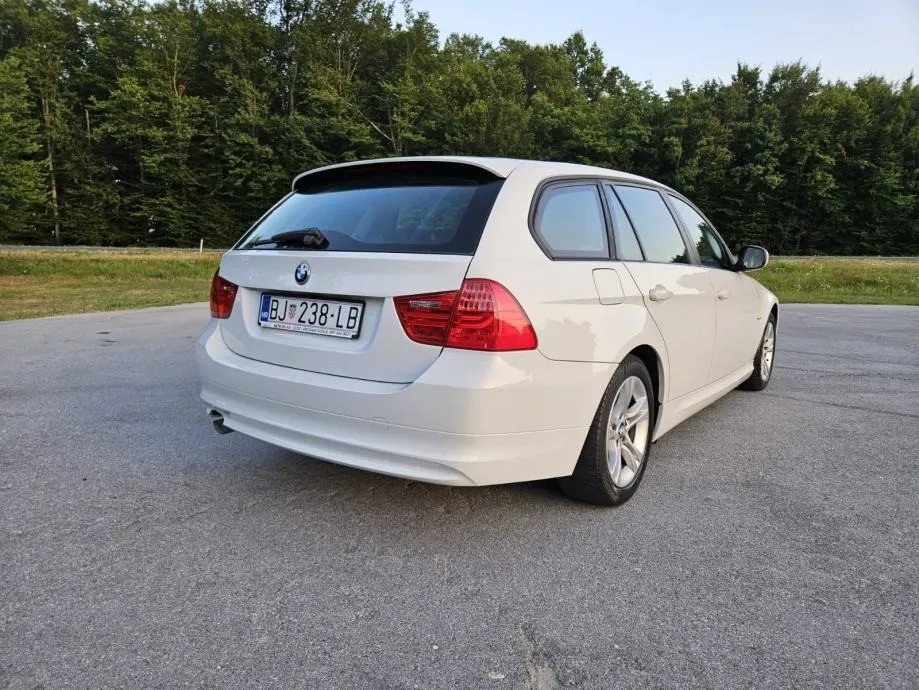 bmw serija 3 touring 316d 188 000 km - slika 6