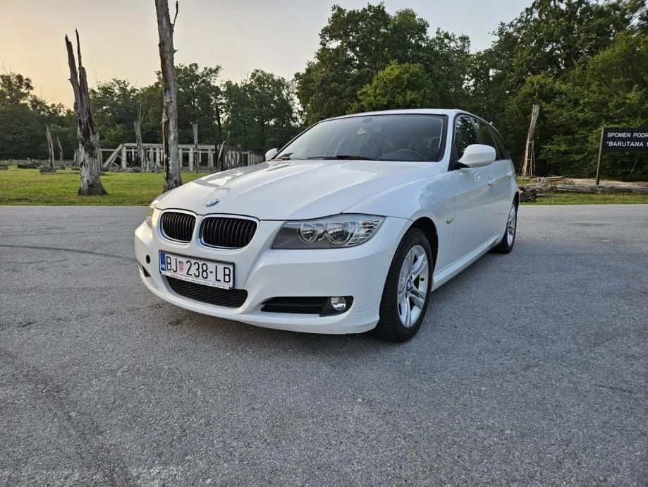bmw serija 3 touring 316d 188 000 km - slika 15