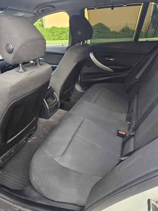 bmw serija 3 touring 316d automatik - slika 15
