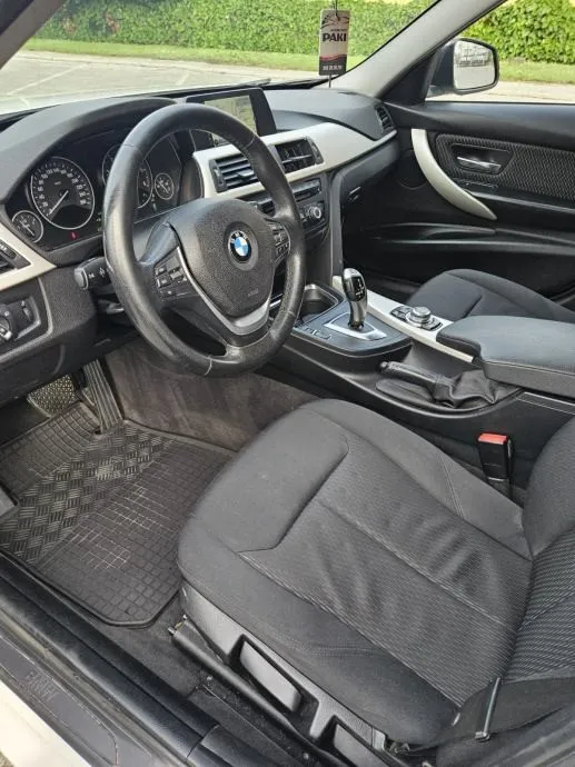 bmw serija 3 touring 316d automatik - slika 11