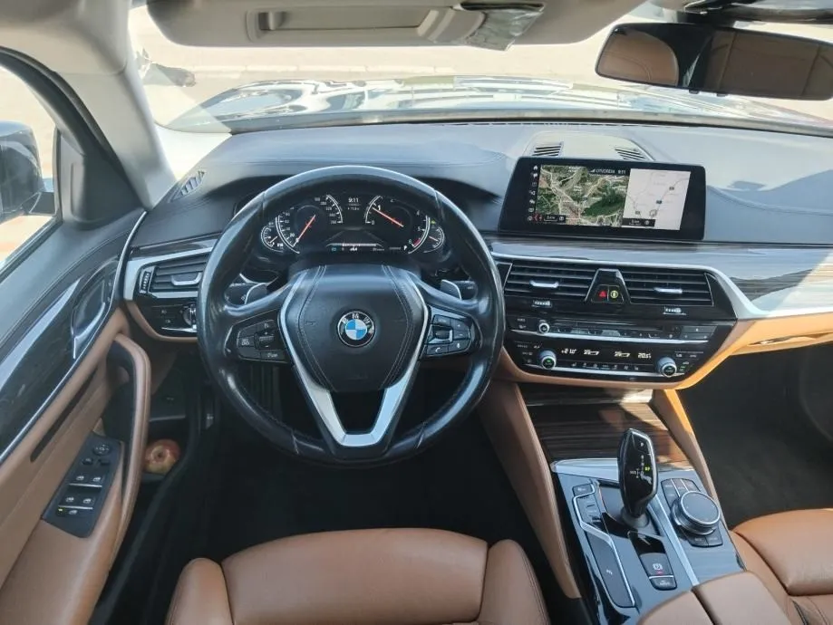 bmw serija 5 520d,190ks,automatik,luxury,hr auto,full.toop - slika 8