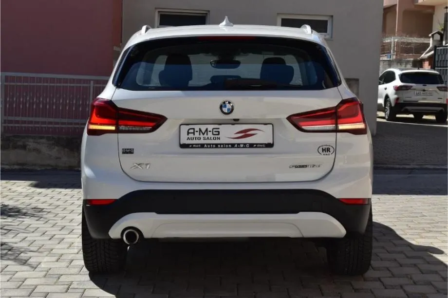 bmw x1 sdrive 16d design -full led -facelift - slika 6