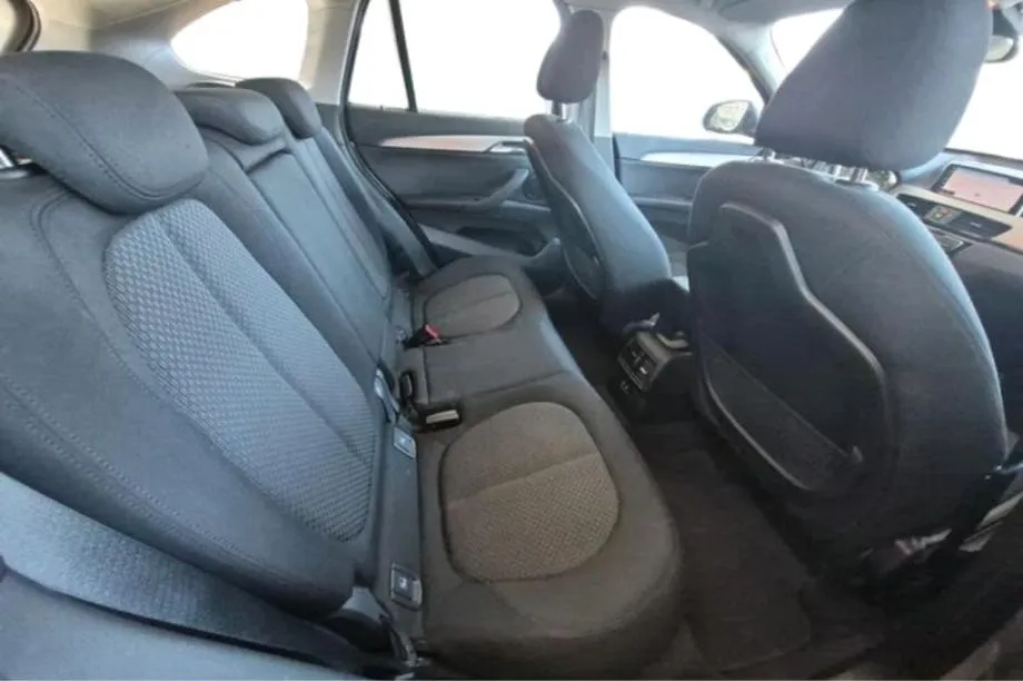bmw x1 sdrive 18d 2.0 automatik,design-facelift - slika 6