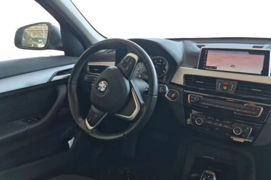 bmw x1 sdrive 18d 2.0 automatik,design-facelift - slika 4
