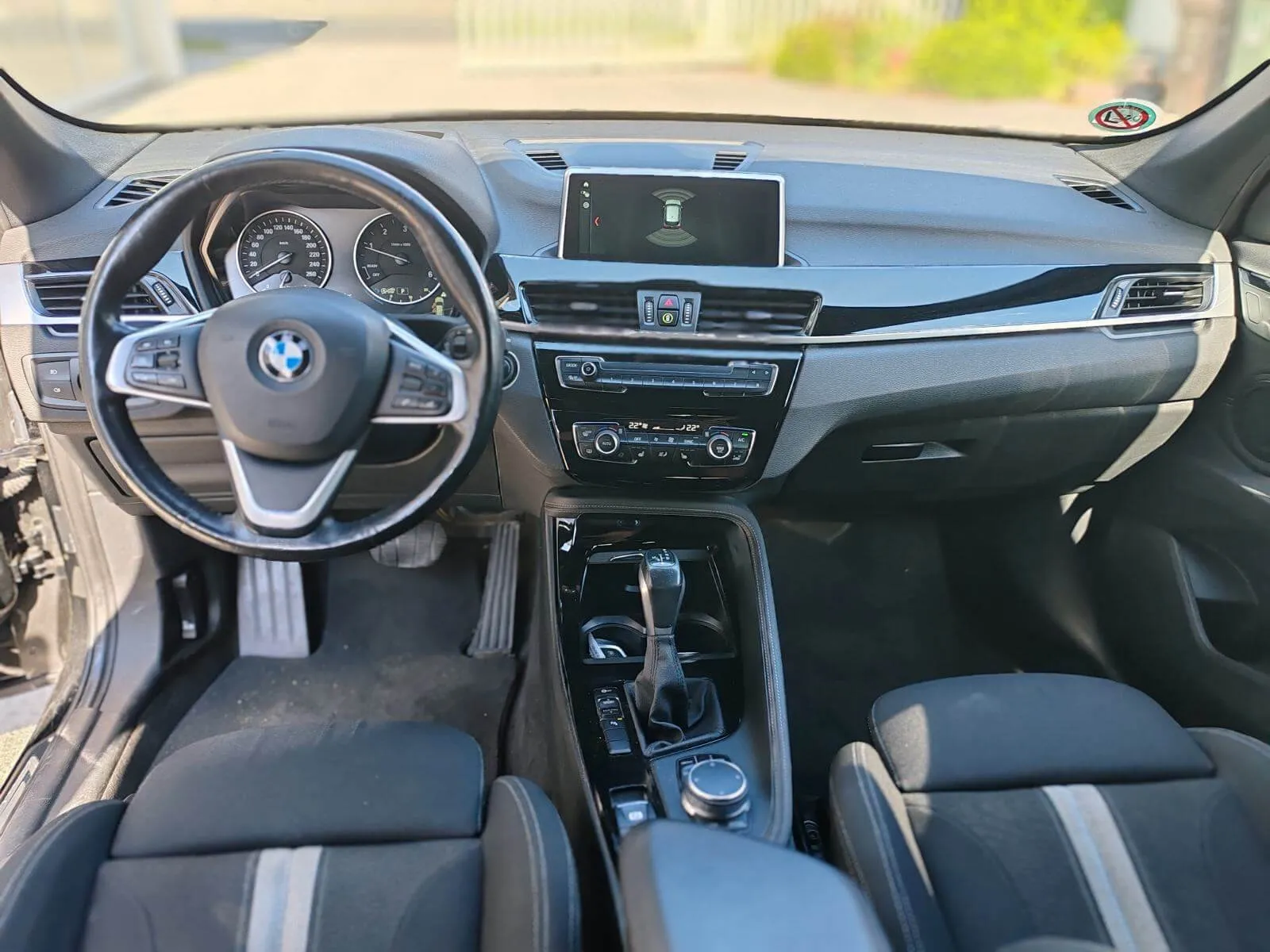 bmw x1 sdrive18d automatik - slika 9