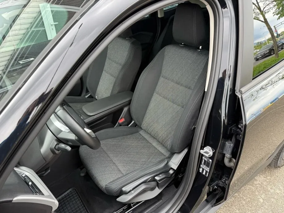 bmw x1 sdrive18d automatik °velika navi°kamera°leasing bez učešća° - slika 21