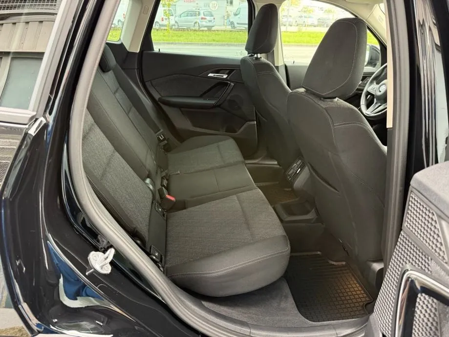 bmw x1 sdrive18d automatik °velika navi°kamera°leasing bez učešća° - slika 23
