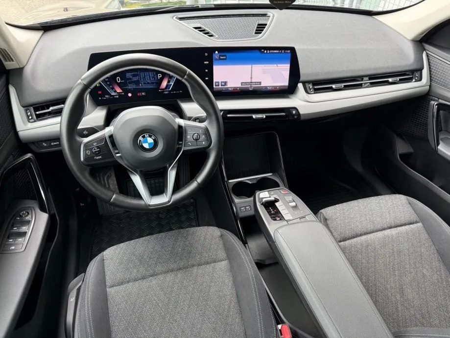 bmw x1 sdrive18d automatik °velika navi°kamera°leasing bez učešća° - slika 11