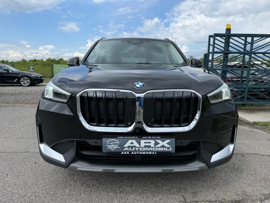 bmw x1 sdrive18d automatik °velika navi°kamera°leasing bez učešća° - slika 2