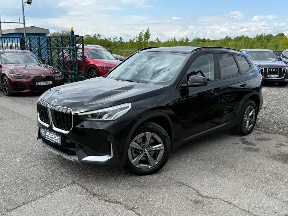 bmw x1 sdrive18d automatik °velika navi°kamera°leasing bez učešća° - slika 24