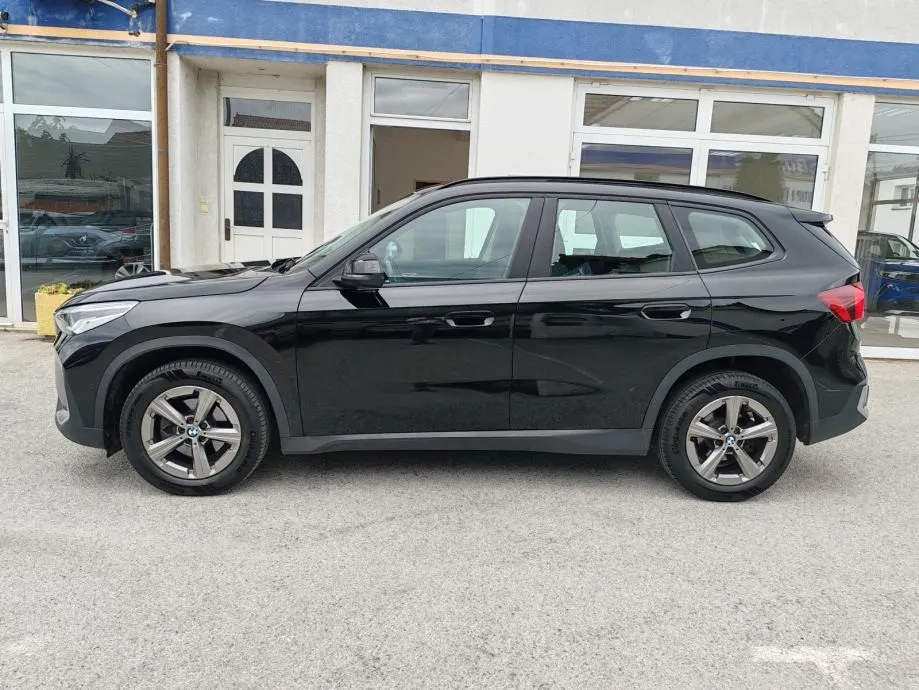 bmw x1 sdrive18d - slika 6