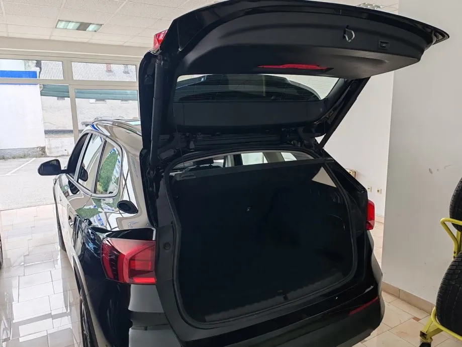 bmw x1 sdrive18d - slika 15