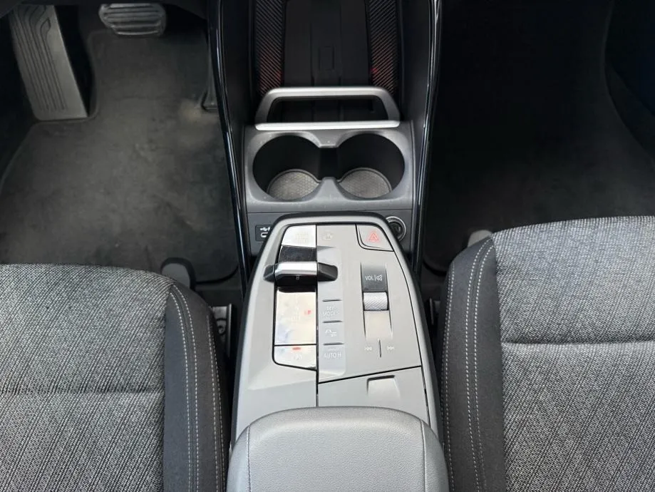 bmw x1 sdrive18i automatik °virtual°navi°kamera°leasing bez učešća° - slika 15