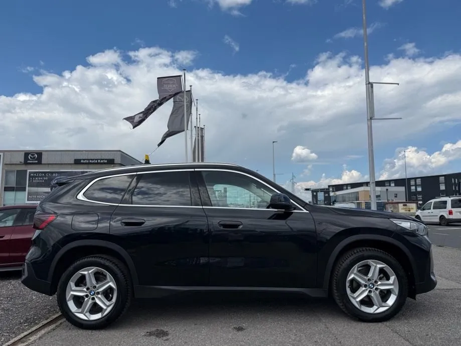 bmw x1 sdrive18i automatik °virtual°navi°kamera°leasing bez učešća° - slika 5
