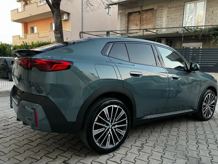 bmw x2 sdrive18d steptronic, sport, u sustavu pdv - slika 4