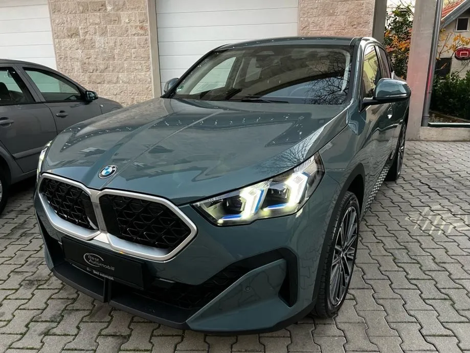 bmw x2 sdrive18d steptronic, sport, u sustavu pdv - slika 7