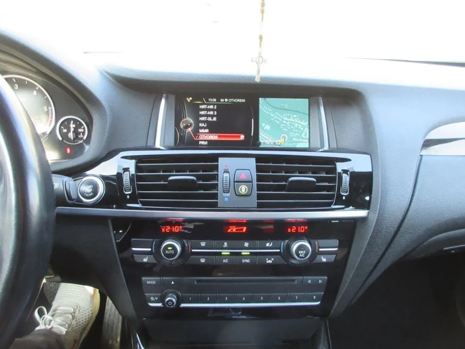 bmw x4 35d,x-drive,312ks,m-paket,toop stanje,.. - slika 12