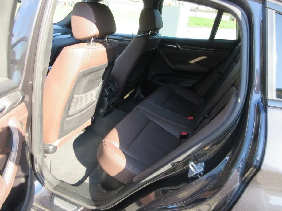 bmw x4 35d,x-drive,312ks,m-paket,toop stanje,.. - slika 9