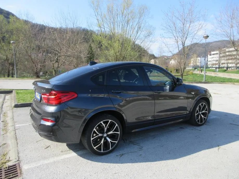 bmw x4 35d,x-drive,312ks,m-paket,toop stanje,.. - slika 2