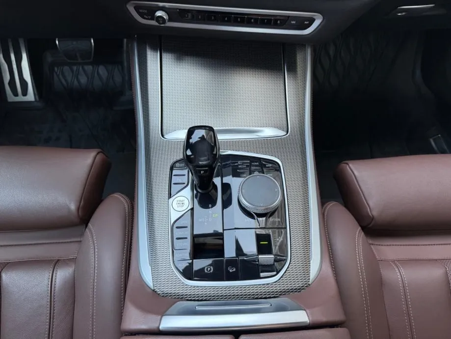 bmw x5 xdrive30d m-paket 7 sjedala°virtual°zračni ovjes°leasing° - slika 15