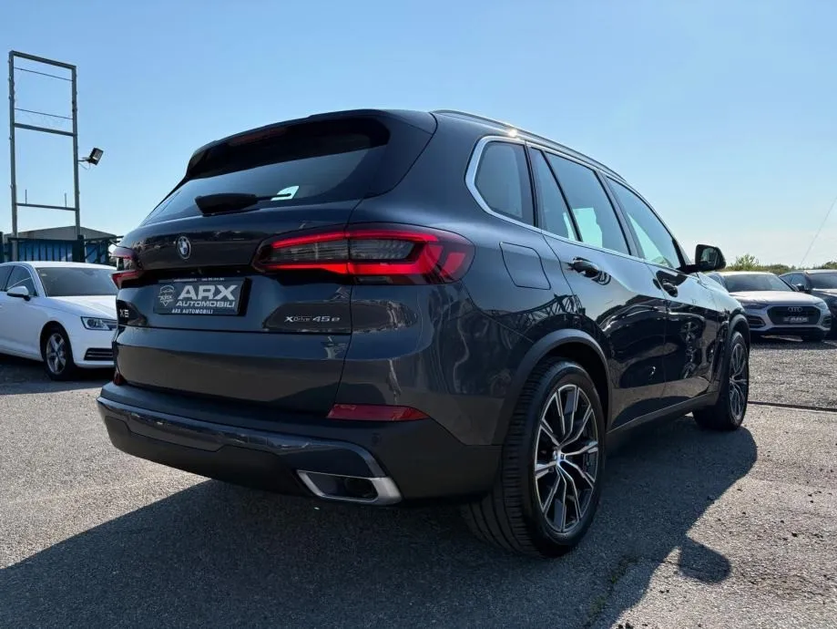BMW X5 xDrive45e °VIRTUAL°NAVI°KAMERA°JAMSTVO 12MJ°LEASING BEZ UČEŠĆA - Sesvete, Zagreb