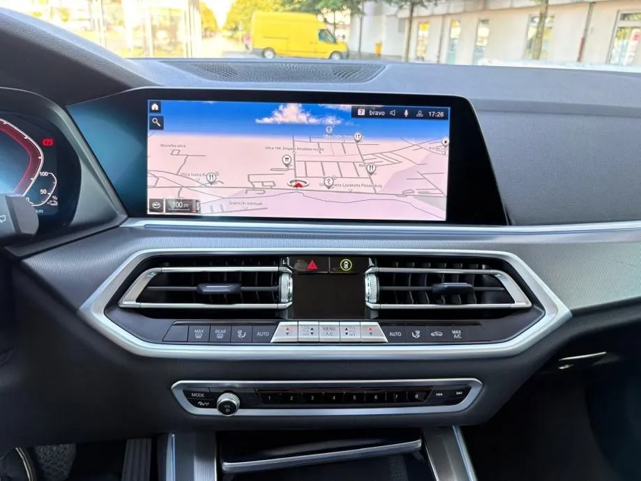 bmw x5 xdrive45e °virtual°navi°kamera°jamstvo 12mj°leasing bez učešća - slika 17
